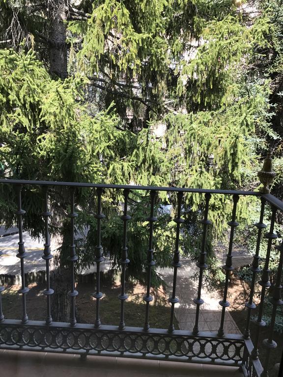 Apartamento Balcon De Jaca I Exterior photo